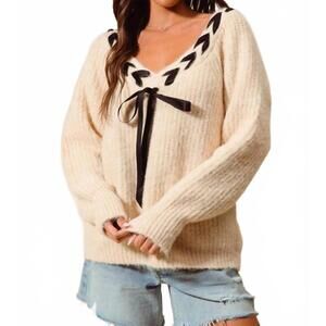 NEW SO ME braided ribbon v-neck sweater top in beige